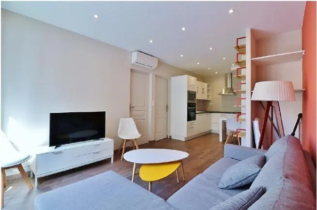 3 Pieces 55m2 - 30 M De La Apartmán Nice
